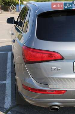 Внедорожник / Кроссовер Audi Q5 2013 в 