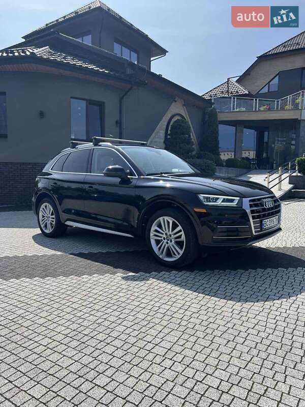 Внедорожник / Кроссовер Audi Q5 2018 в Стрые