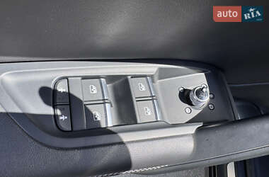 Внедорожник / Кроссовер Audi Q5 2020 в 