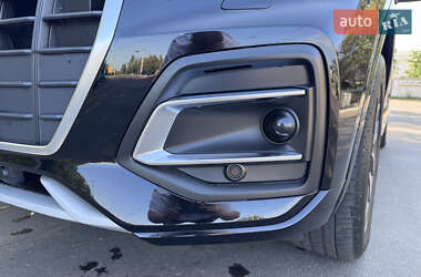 Внедорожник / Кроссовер Audi Q5 2020 в 