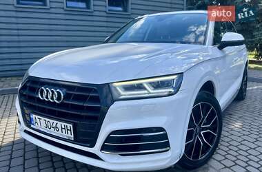 Позашляховик / Кросовер Audi Q5 2018 в 
