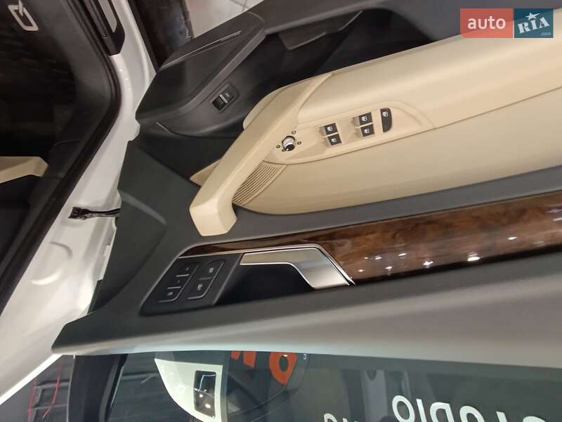 Внедорожник / Кроссовер Audi Q5 2018 в Нововолынске фото 3 Внедорожник / Кроссовер Audi Q5 2018 в Нововолынске