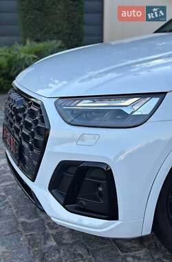 Внедорожник / Кроссовер Audi Q5 2023 в 