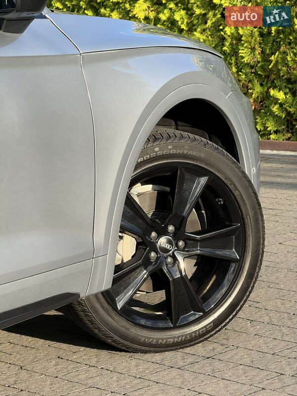 Внедорожник / Кроссовер Audi Q5 2018 в Стрые