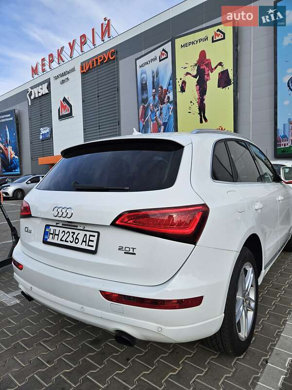 Внедорожник / Кроссовер Audi Q5 2012 в Одессе