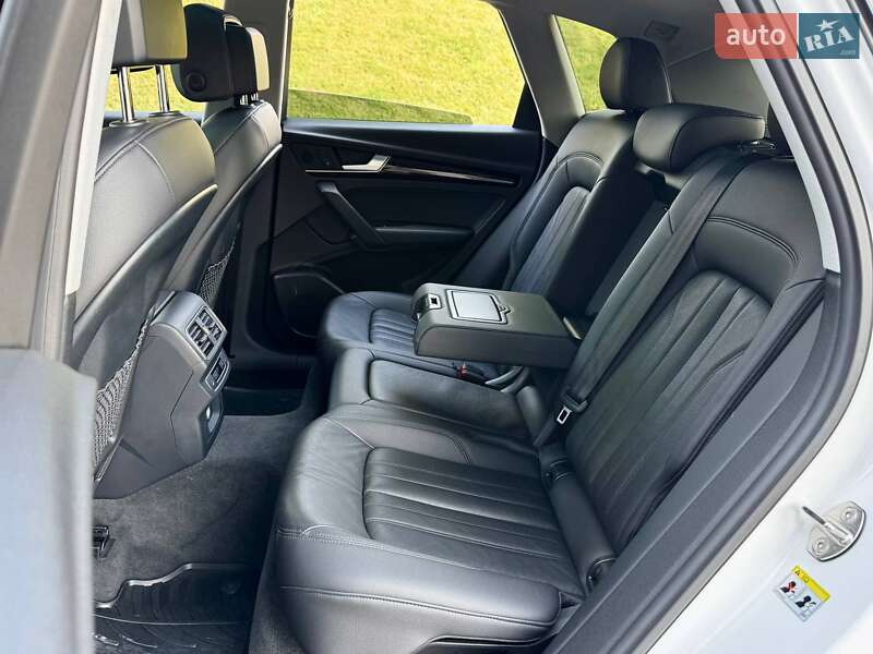 Внедорожник / Кроссовер Audi Q5 2017 в Киеве фото 23 Внедорожник / Кроссовер Audi Q5 2017 в Киеве