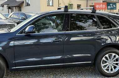 Позашляховик / Кросовер Audi Q5 2015 в 