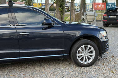Позашляховик / Кросовер Audi Q5 2015 в 