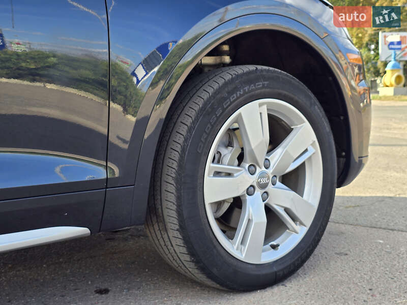 Внедорожник / Кроссовер Audi Q5 2019 в Сумах фото 23 Внедорожник / Кроссовер Audi Q5 2019 в Сумах