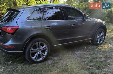 Внедорожник / Кроссовер Audi Q5 2012 в 