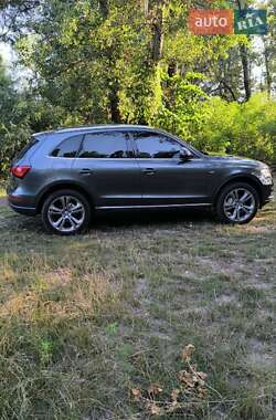 Внедорожник / Кроссовер Audi Q5 2012 в 