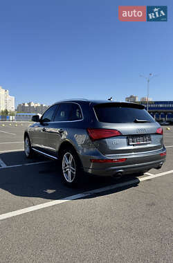 Внедорожник / Кроссовер Audi Q5 2016 в 