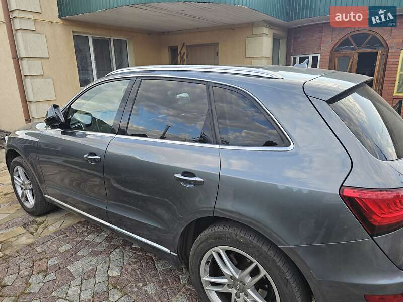 Внедорожник / Кроссовер Audi Q5 2015 в Харькове