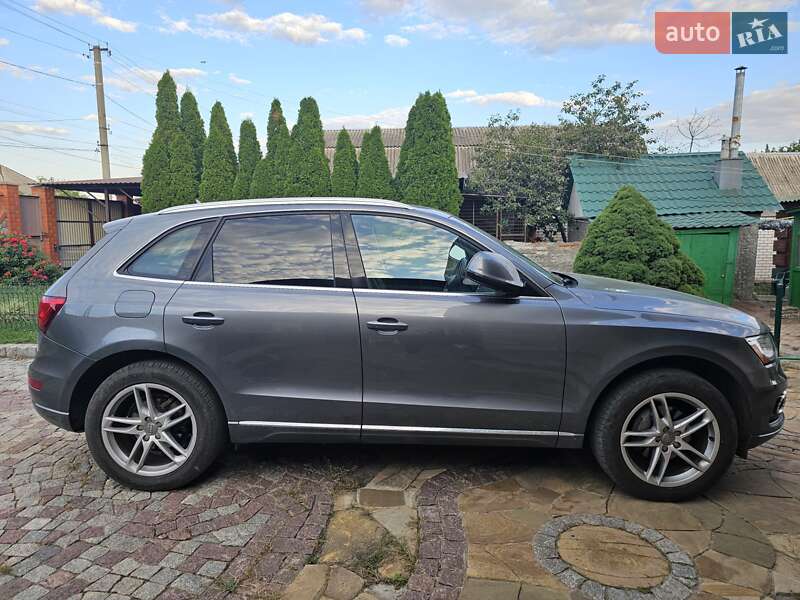 Внедорожник / Кроссовер Audi Q5 2015 в Харькове