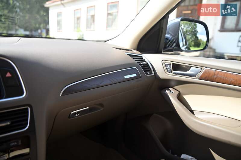 Внедорожник / Кроссовер Audi Q5 2016 в Дубно