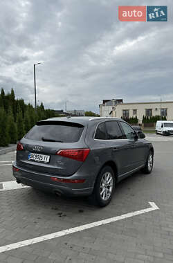 Внедорожник / Кроссовер Audi Q5 2012 в 