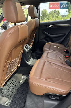 Позашляховик / Кросовер Audi Q5 2010 в 