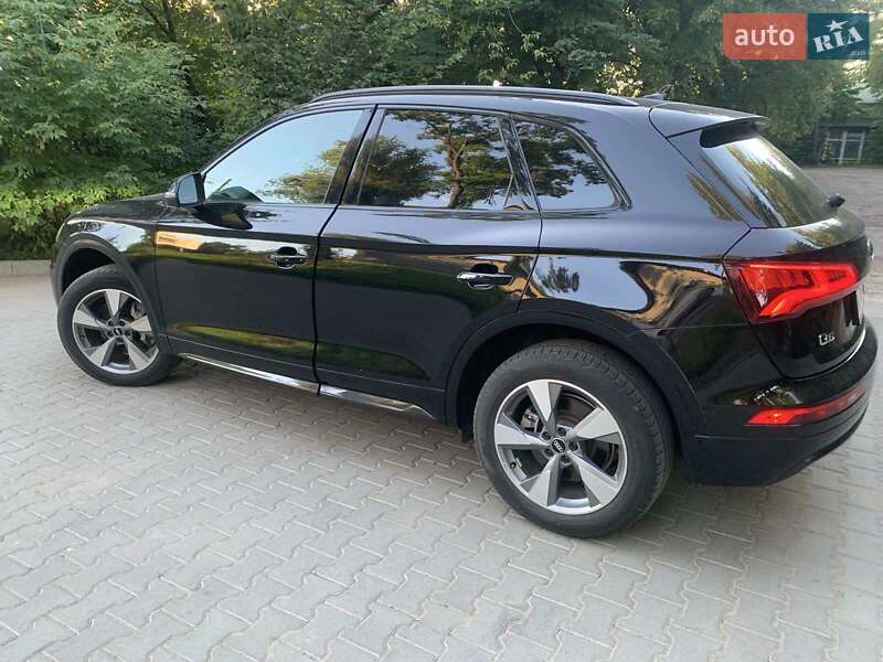 Внедорожник / Кроссовер Audi Q5 2020 в Львове фото 7 Внедорожник / Кроссовер Audi Q5 2020 в Львове