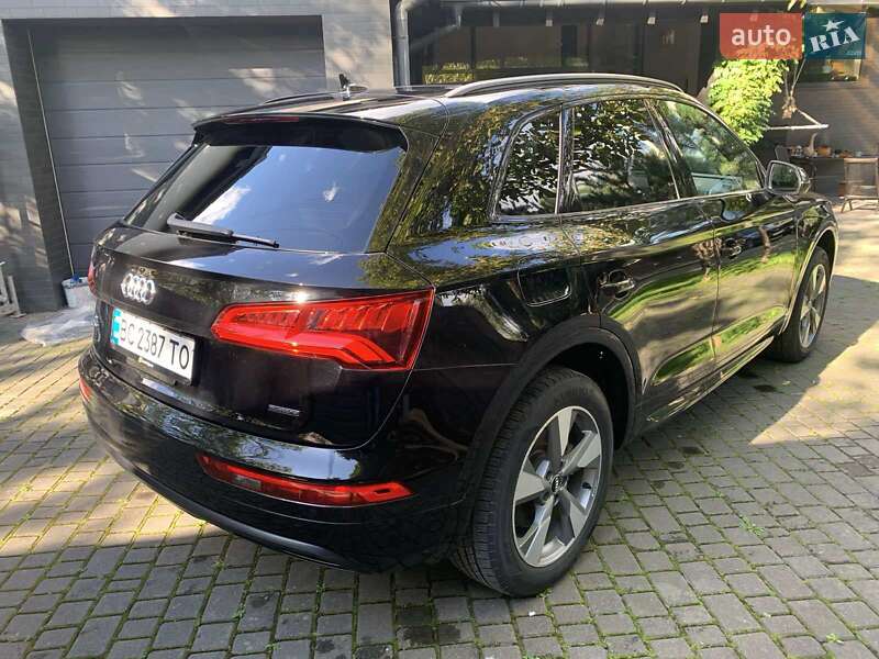 Внедорожник / Кроссовер Audi Q5 2020 в Львове фото 6 Внедорожник / Кроссовер Audi Q5 2020 в Львове