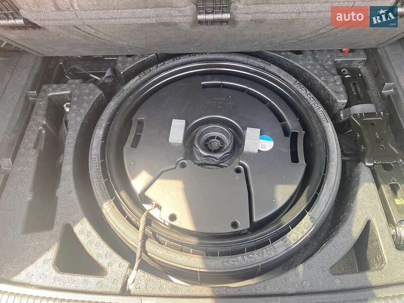 Внедорожник / Кроссовер Audi Q5 2018 в Харькове