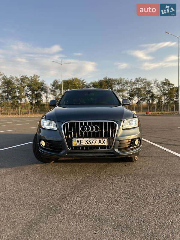 Позашляховик / Кросовер Audi Q5 2015 в Дніпрі