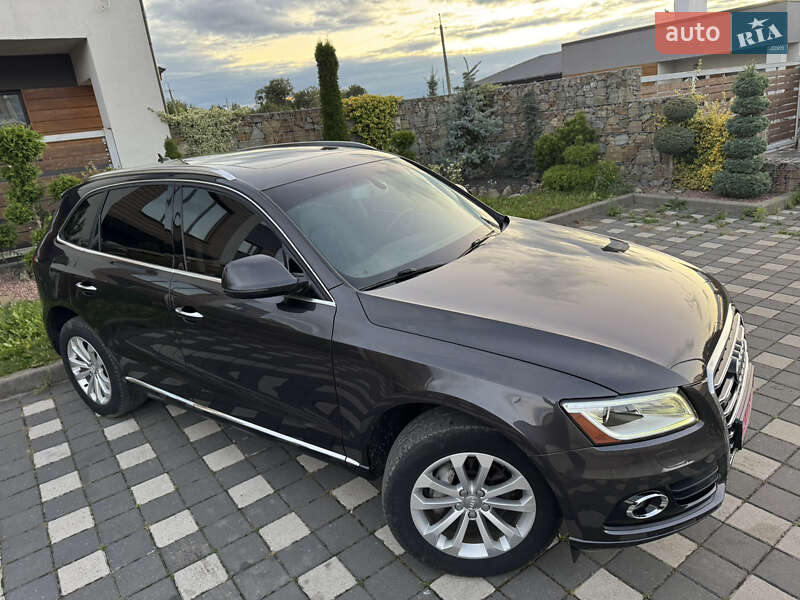 Позашляховик / Кросовер Audi Q5 2016 в Стрию