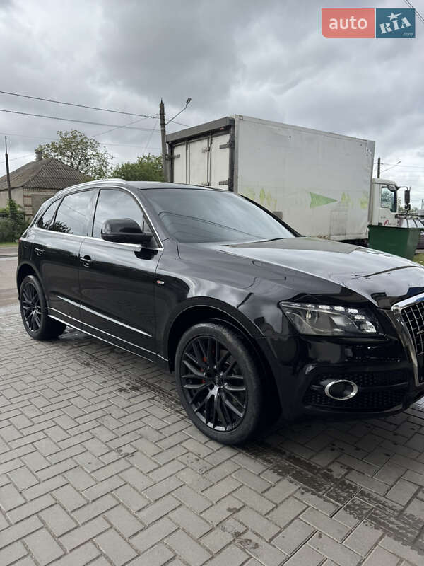 Позашляховик / Кросовер Audi Q5 2011 в Миколаєві фото 3 Позашляховик / Кросовер Audi Q5 2011 в Миколаєві