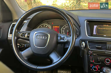 Внедорожник / Кроссовер Audi Q5 2012 в 