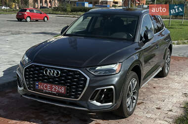 Позашляховик / Кросовер Audi Q5 2021 в Києві