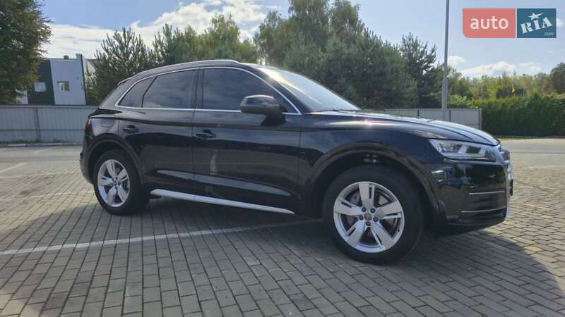 Внедорожник / Кроссовер Audi Q5 2018 в Луцке