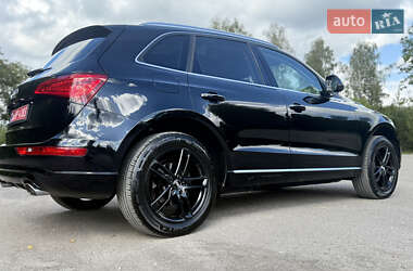 Позашляховик / Кросовер Audi Q5 2016 в 