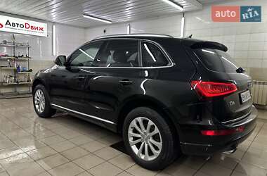 Внедорожник / Кроссовер Audi Q5 2016 в 