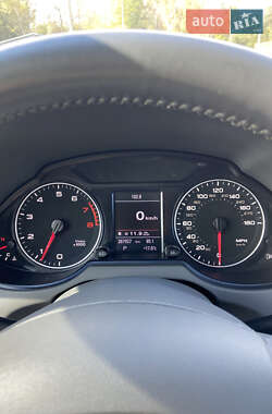 Внедорожник / Кроссовер Audi Q5 2012 в 