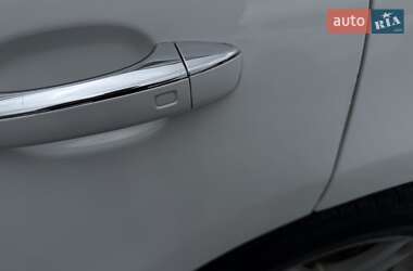 Позашляховик / Кросовер Audi Q5 2017 в 