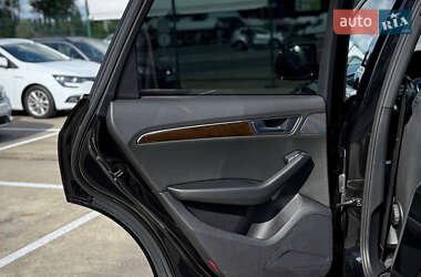 Внедорожник / Кроссовер Audi Q5 2011 в 