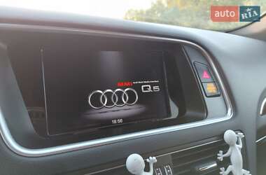 Позашляховик / Кросовер Audi Q5 2016 в 