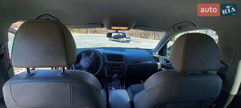 Внедорожник / Кроссовер Audi Q5 2009 в Дрогобыче