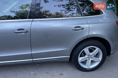 Внедорожник / Кроссовер Audi Q5 2011 в 