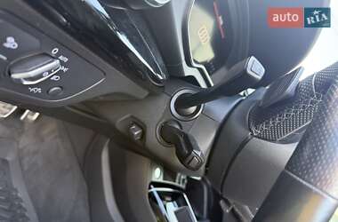 Позашляховик / Кросовер Audi Q5 2021 в 