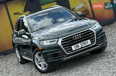 Позашляховик / Кросовер Audi Q5 2017 в 