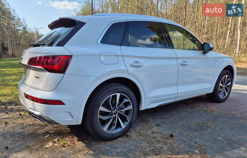 Позашляховик / Кросовер Audi Q5 2023 в Львові