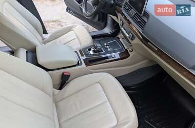 Внедорожник / Кроссовер Audi Q5 2017 в 
