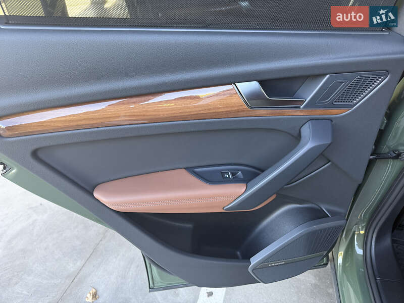 Позашляховик / Кросовер Audi Q5 2023 в Києві