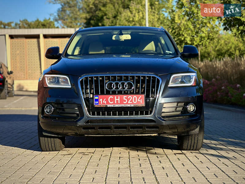 Позашляховик / Кросовер Audi Q5 2016 в Львові