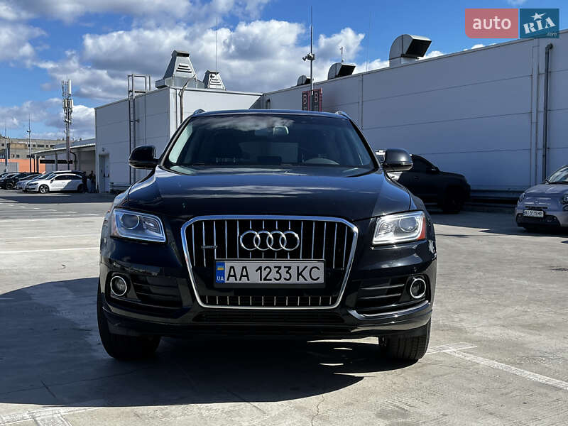 Позашляховик / Кросовер Audi Q5 2015 в Києві