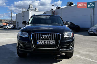 Внедорожник / Кроссовер Audi Q5 2015 в 