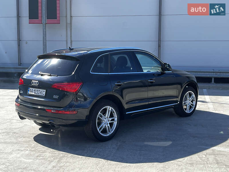 Позашляховик / Кросовер Audi Q5 2015 в Києві