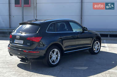 Внедорожник / Кроссовер Audi Q5 2015 в 