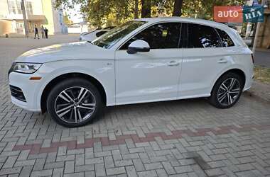 Позашляховик / Кросовер Audi Q5 2020 в Миколаєві
