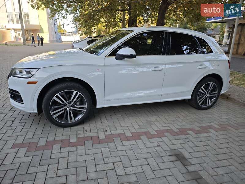 Внедорожник / Кроссовер Audi Q5 2020 в Николаеве фото 7 Внедорожник / Кроссовер Audi Q5 2020 в Николаеве